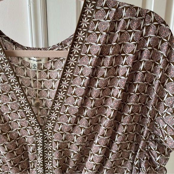 Max Studio Paisley Bow Wrap Front Blouse - Size XL - Picture 3 of 4